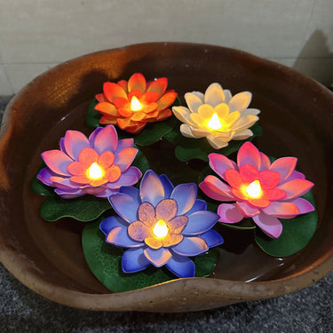 Floating LED Lotus Pool Lights – Water-Sensing & 100 % Waterproof Night Decor